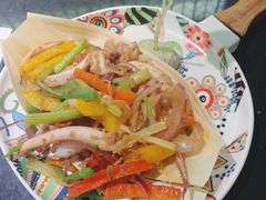 酱爆七彩鱿鱼丝-龙凤点心饼家·39年老字号(松岗店)