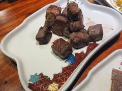 -肉魁屋·烧肉·烧鸟·酒场(高新店)