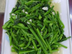 -魏四小鱼锅贴王