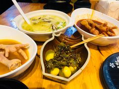 -二孃鸡爪爪(东郊记忆店)
