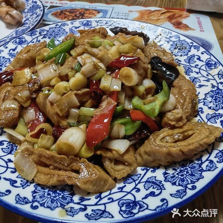 这家葫芦头不光泡馍好吃还有几道招牌菜是别家吃不到