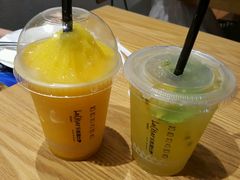 -乐凯撒披萨(东方新世界店)