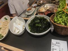 -廖掌柜·重庆鲜货火锅(上海首店)