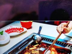 -海底捞火锅鲜切牛肉主题店(长寿路店)