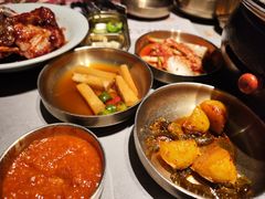 -草家酱蟹炭火烤肉店(珲春南路一店)