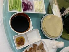 -大鸭梨烤鸭店(金顶街店)