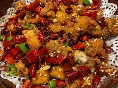 -湘西小馆(滨河路店)