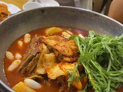 -喇喇排骨火锅·传统韩式脊骨汤(望京西园总店)