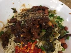 -阿阳牛腩腌面店