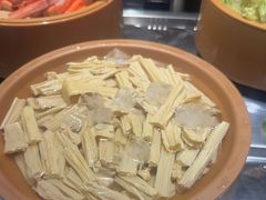 -龍歌自助小火锅(崂山丽达店)