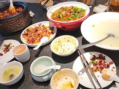 -万重锦·人文川菜馆(骡马市店)