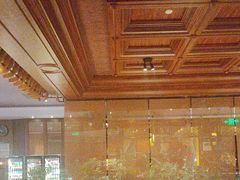 -八府香鸭·啫啫煲(华山路店)