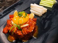生拌牛肉-雾山韩式烤肉·海南糟粕&椰子鸡火锅·海景餐厅(三亚绿发山海天JW万豪酒店)