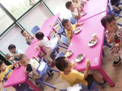 -星空布洛早教·托育(滨江店)