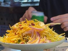 -山河屯铁锅炖·非遗东北菜(南山店)