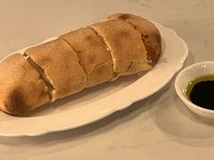 餐前面包-Fiume福弥意大利餐厅