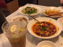 -一品红川菜(皇岗店)
