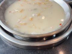-老来福·非遗酸汤兔(凯旋路店)
