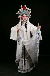 -胭脂猫京剧摄影