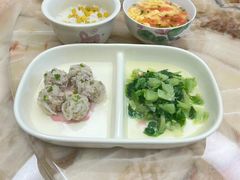-爱月宝月嫂·育儿嫂(哈尔滨总店)