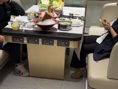 -红鼎豆捞·非遗鲍皇汤火锅(宝丰路店)