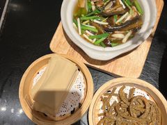 -芳芳私房菜·精做淮扬菜(承德路店)