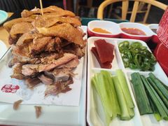 -肘子酥·天津菜·特色捞面(德云社店)