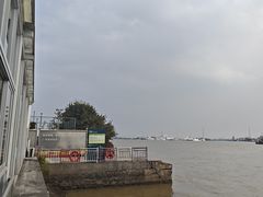 -鱼珠码头(轮渡站)