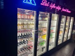 -UP嘻哈酒吧(粉巢店)