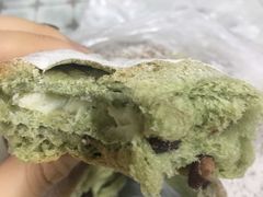 宇治红豆乳酪软欧面包欧包-野上麦田(中贸广场店)