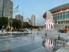 -上海游泳馆(地铁站)