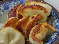 -无名氏宵夜小摊(祝家三姐妹馄饨店)