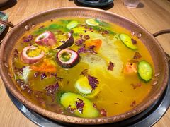 -洱火云南酸菜牛肉火锅(石景山当代商城店)