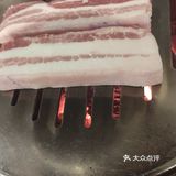 下大雪，等位来吃，吃的很好，但当时觉得价格很贵