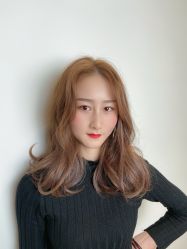 -洛施奇烫发染发沙龙