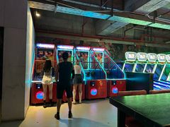 -CAGES凯吉思西餐厅运动乐园(静安店)