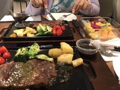 -必胜客(远大路店)