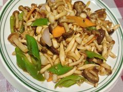 -小锅饭豆腐馆(嘉陵江街店)