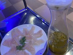 -千岛蚝高压锅生蚝·人参火锅(白云万达店)