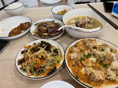 -爱的果实月嫂育婴师(世纪东方店)