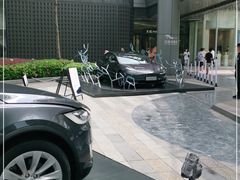 -TESLA 特斯拉(广州天环广场体验店)