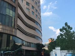 -武汉市武珞路中学