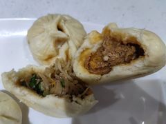 咸蛋黄超人包-老陶包子铺(南大西南村店)