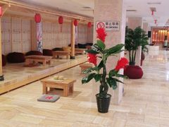 -碧中海汤泉汗蒸酒店