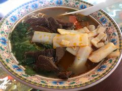 -金杨拉面王小吃面馆·牛三宝面·红烧牛肉粉