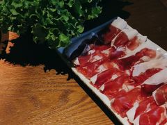 -呷哺呷哺(融创茂店)