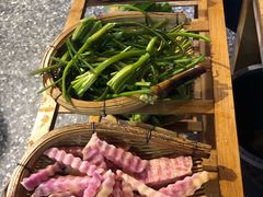 水性杨花-阿婆情腊排骨火锅(金虹路店)