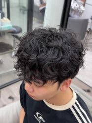 -苏奇发型·烫发染发