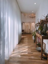 -LaMousse婚纱买手店