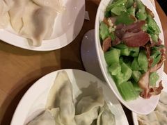 -东方饺子王(重庆路亚泰店)